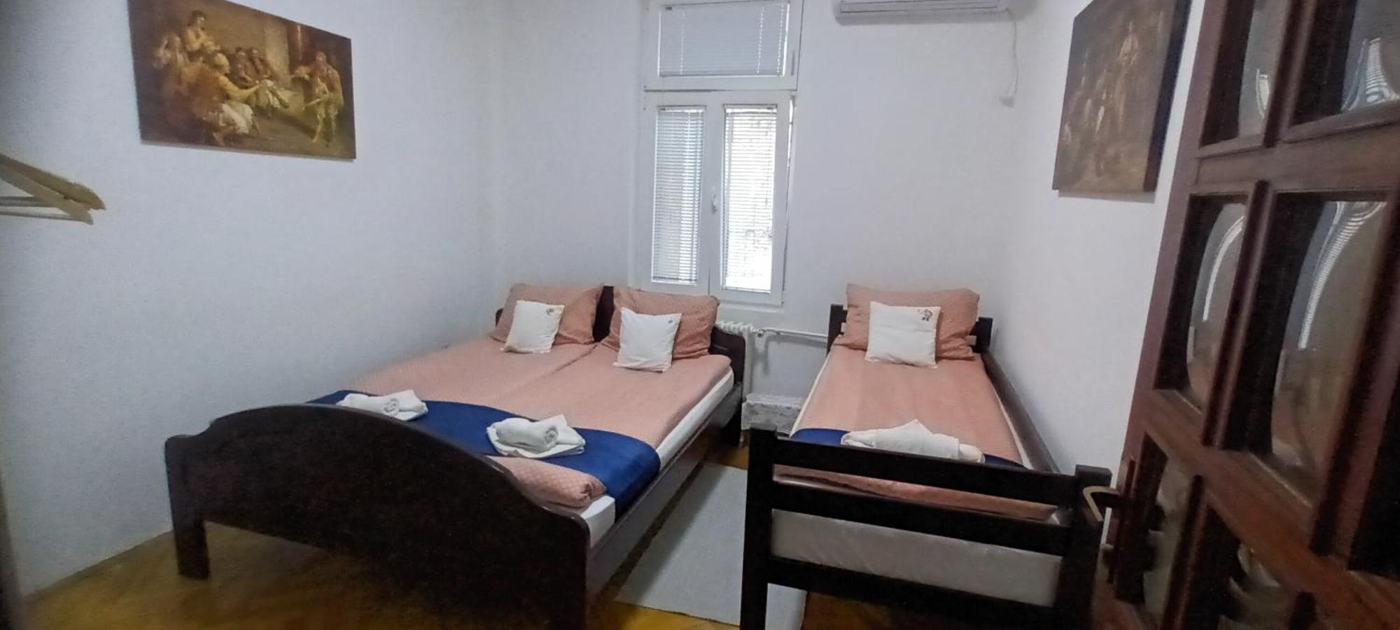 Ferienwohnung Republica Belgrad Zimmer foto
