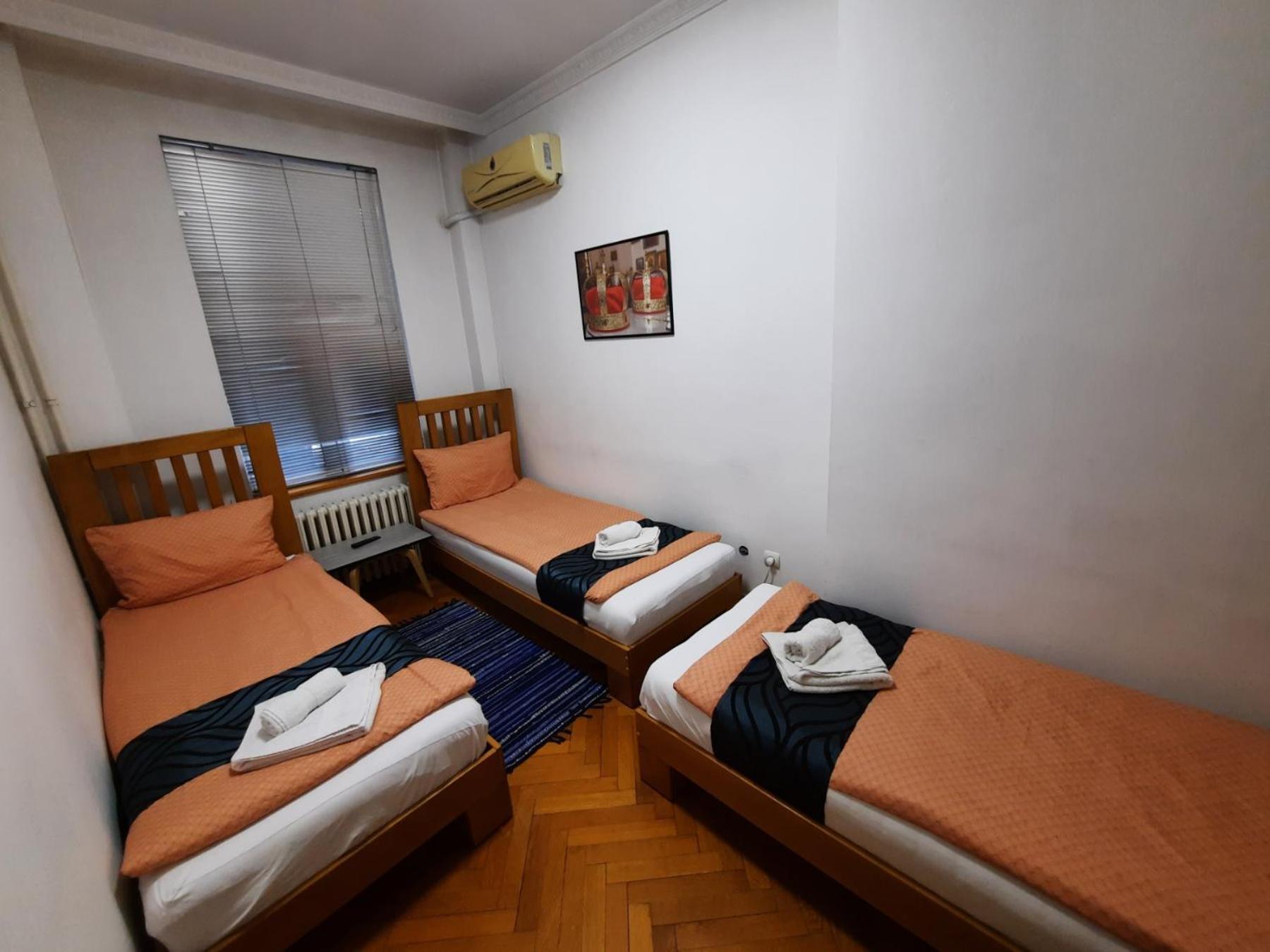 Ferienwohnung Republica Belgrad Zimmer foto