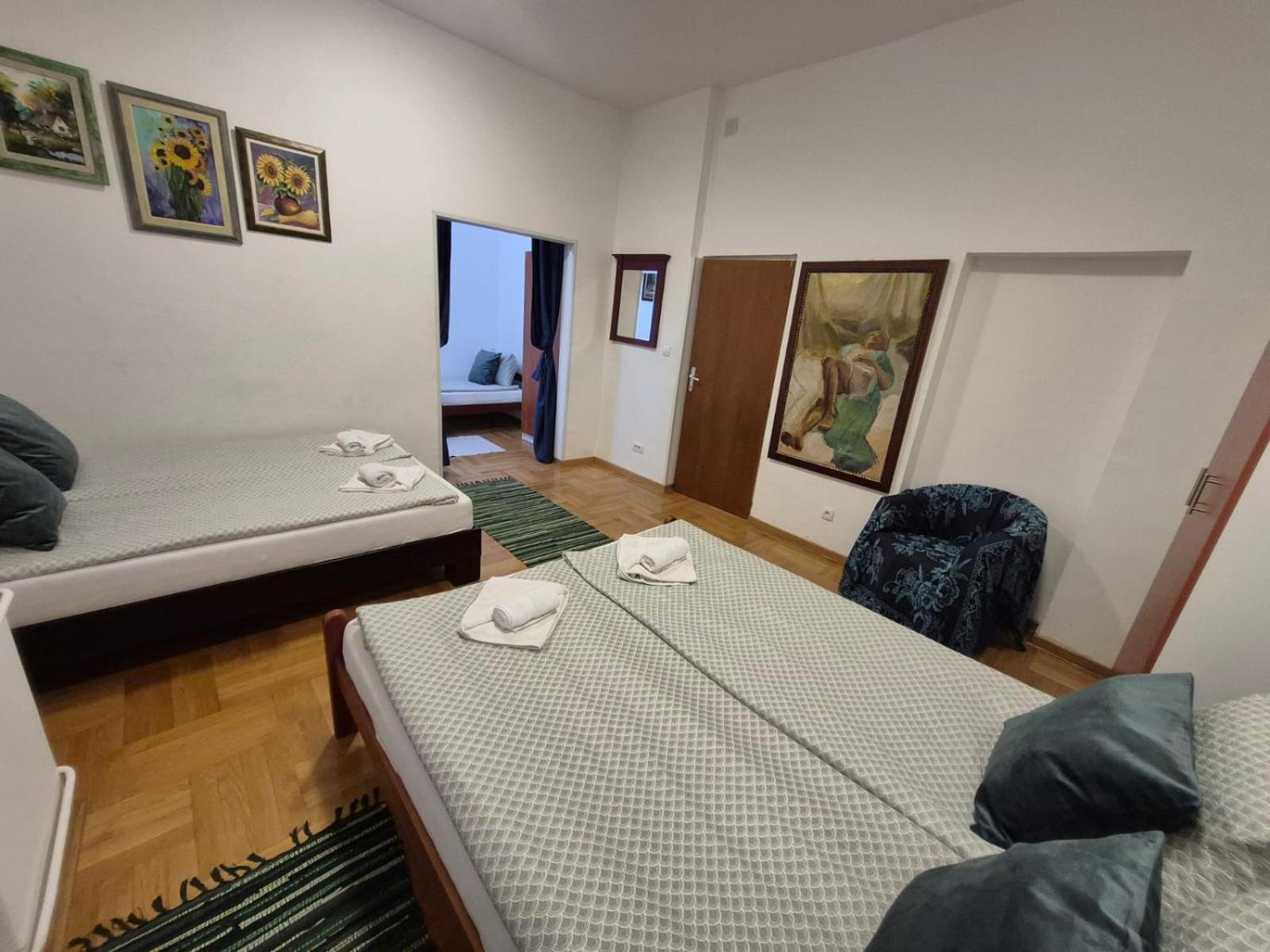 Ferienwohnung Republica Belgrad Zimmer foto